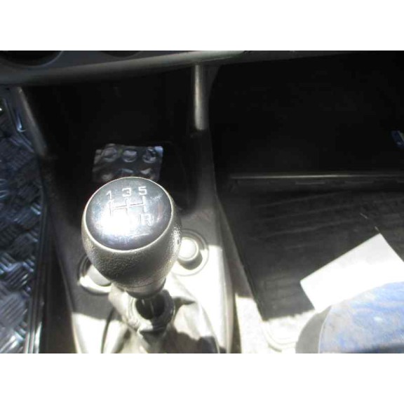 peugeot partner (s2) del año 2004