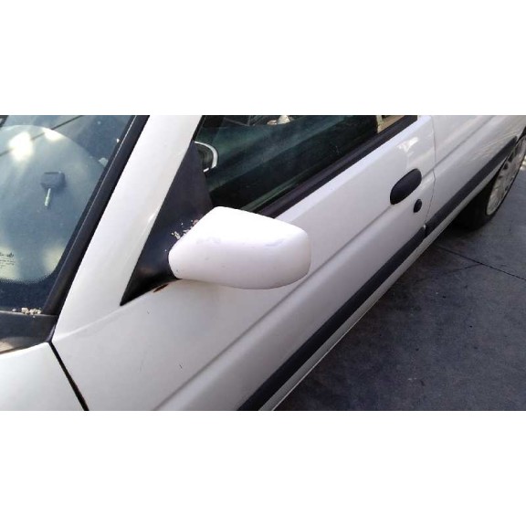 ford escort berlina/turnier del año 1998