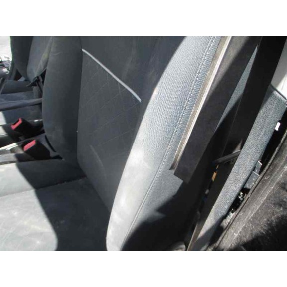 ford fiesta (ccn) del año 2013