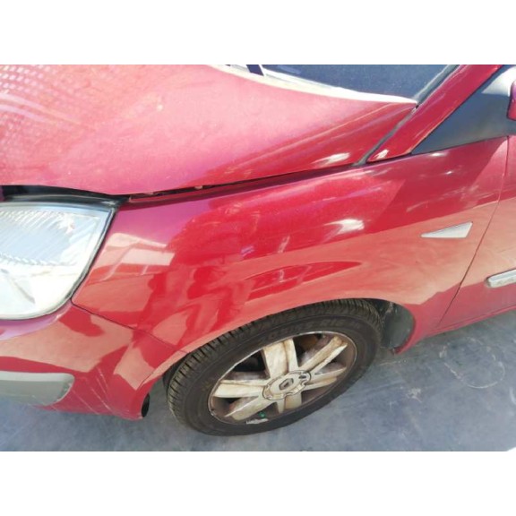 renault scenic ii del año 2003