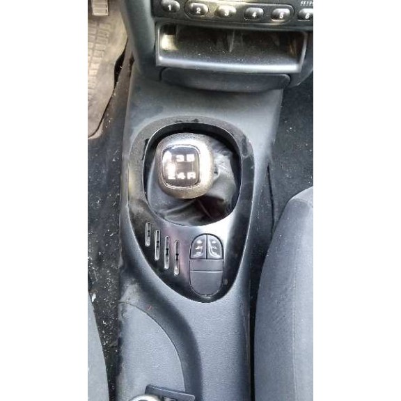 ford escort berlina/turnier del año 1998