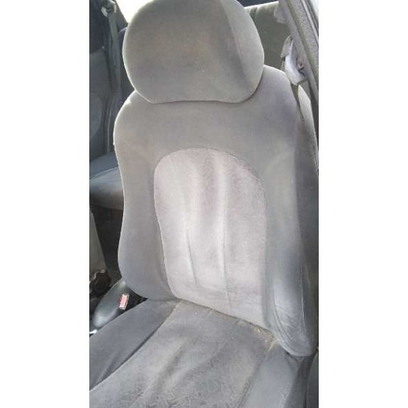 ford escort berlina/turnier del año 1998