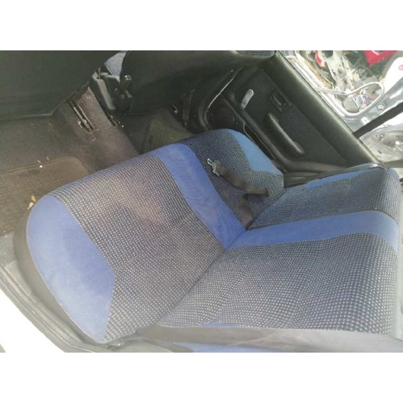 peugeot 106 (s2) del año 2001