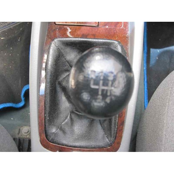 daewoo nubira berlina del año 2002