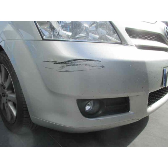 toyota corolla verso (r1) del año 2005