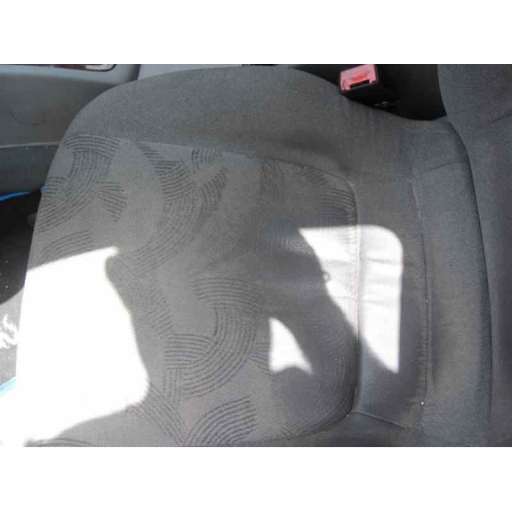 daewoo nubira berlina del año 2002