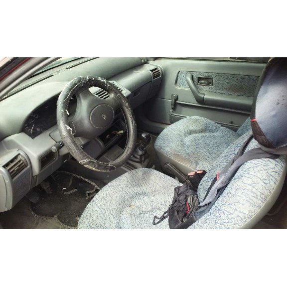 renault clio i phase iii del año 1997