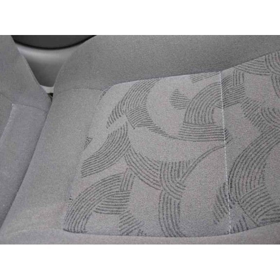 daewoo nubira berlina del año 2002