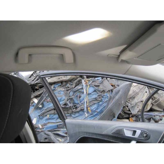 ford fiesta (ccn) del año 2013