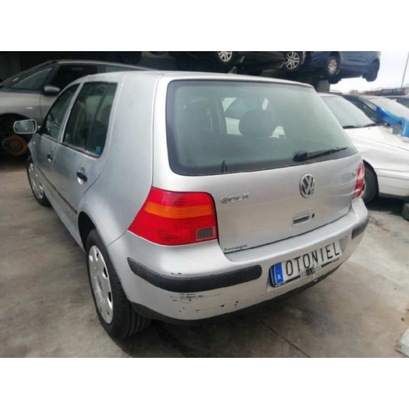 volkswagen golf iv berlina (1j1) del año 2003