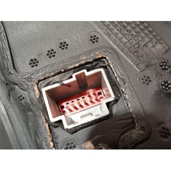 Recambio de retrovisor izquierdo para ford focus lim. business referencia OEM IAM  CARCASA TOCADA 8 PINS