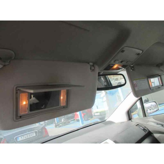 toyota corolla verso (r1) del año 2005