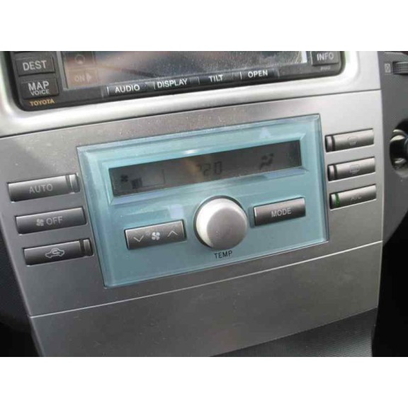 toyota corolla verso (r1) del año 2005