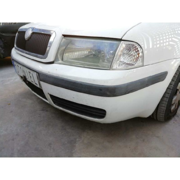 skoda octavia berlina (1u2) del año 2003