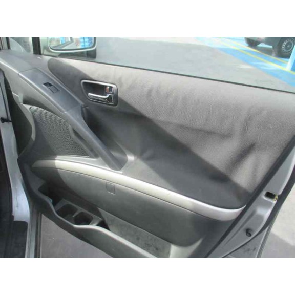 toyota corolla verso (r1) del año 2005