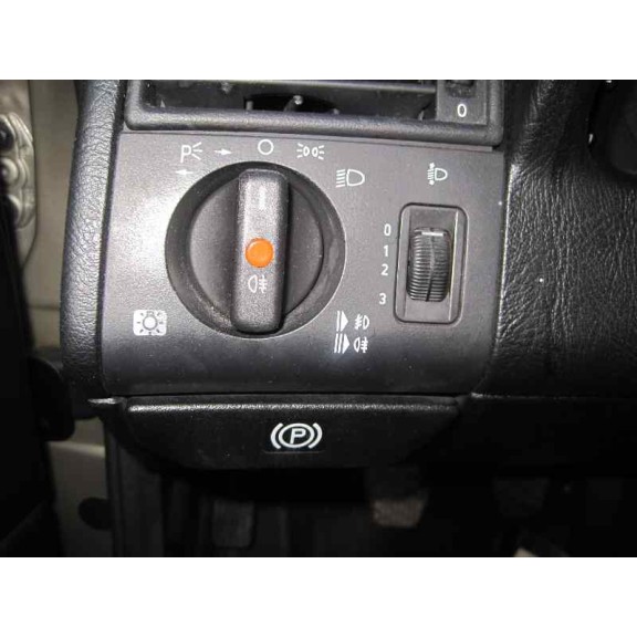 mercedes-benz clase c (w202) berlina del año 1999