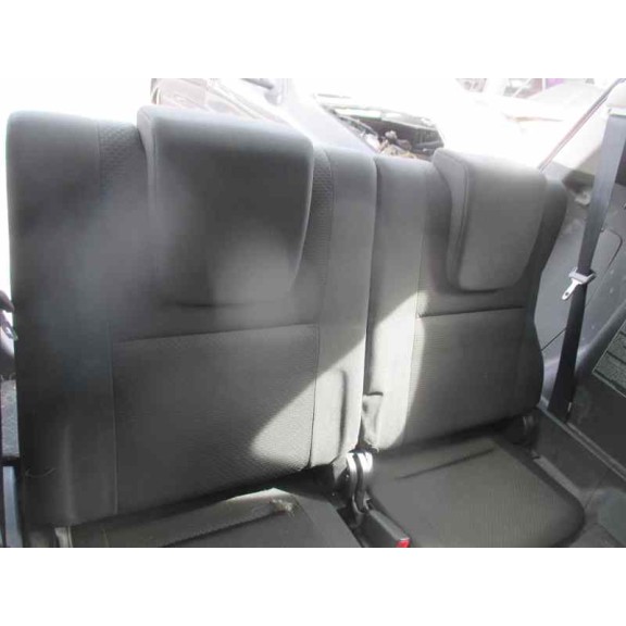 toyota corolla verso (r1) del año 2005