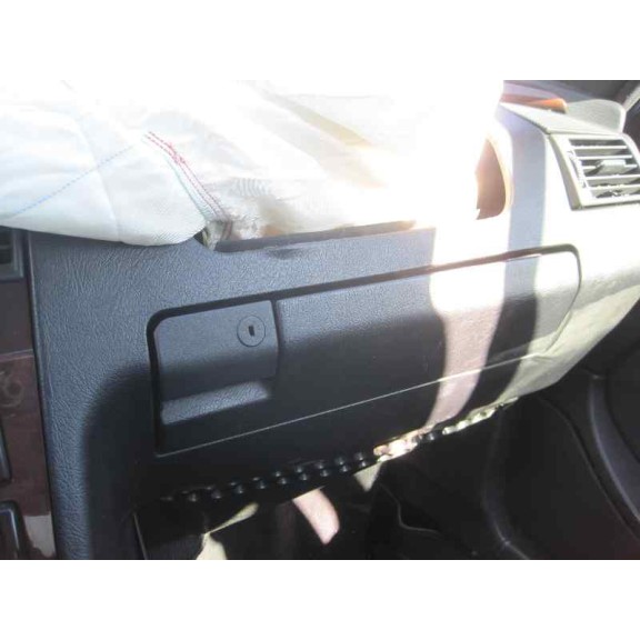 mercedes-benz clase c (w202) berlina del año 1999