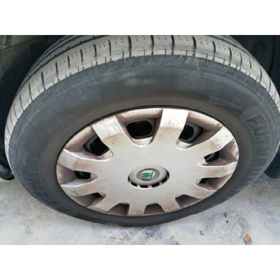 skoda octavia berlina (1u2) del año 2003