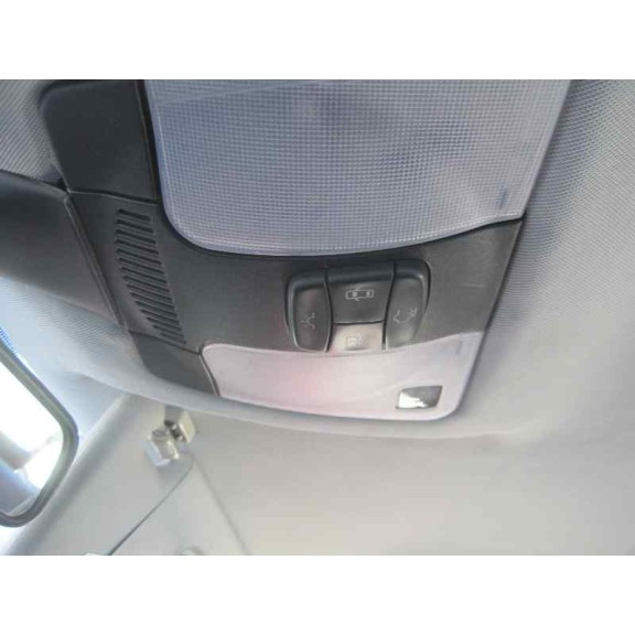 mercedes-benz clase c (w202) berlina del año 1999