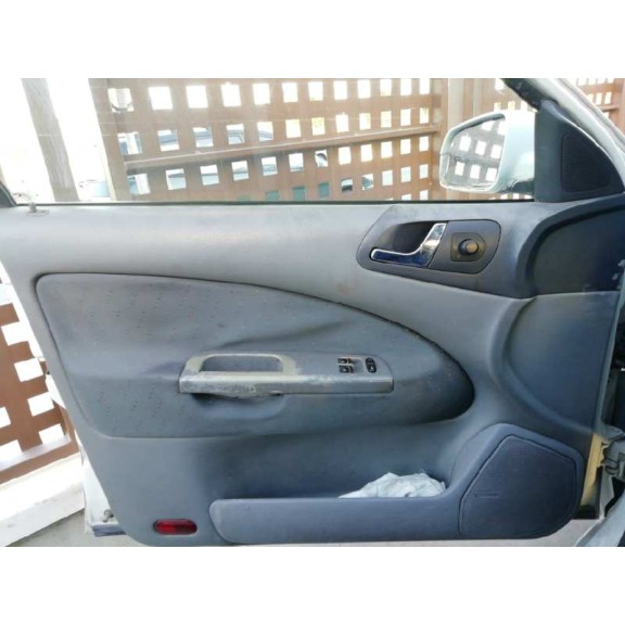 skoda octavia berlina (1u2) del año 2003