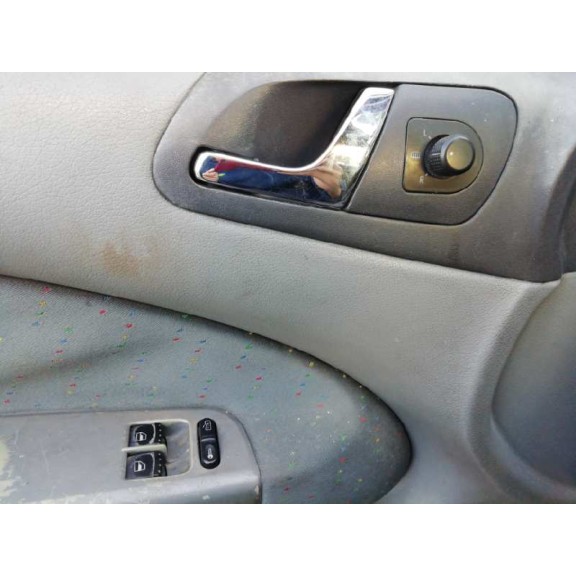 skoda octavia berlina (1u2) del año 2003