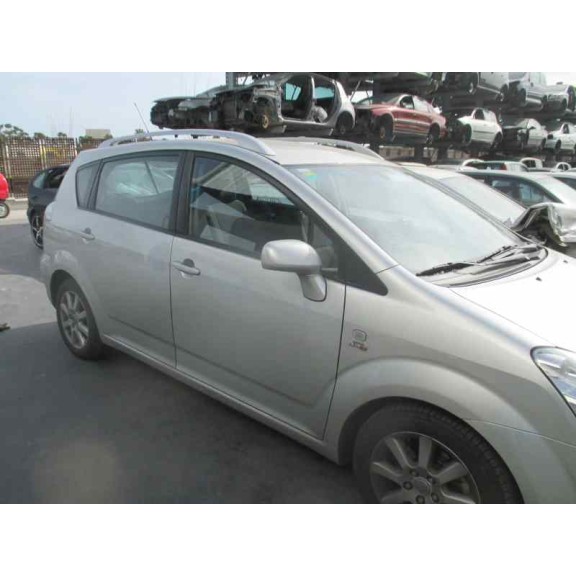 toyota corolla verso (r1) del año 2005