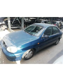 daewoo lanos del año 2000