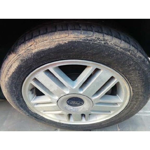 ford focus berlina (cap) del año 2006