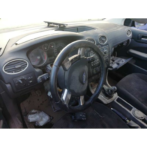 ford focus berlina (cap) del año 2006