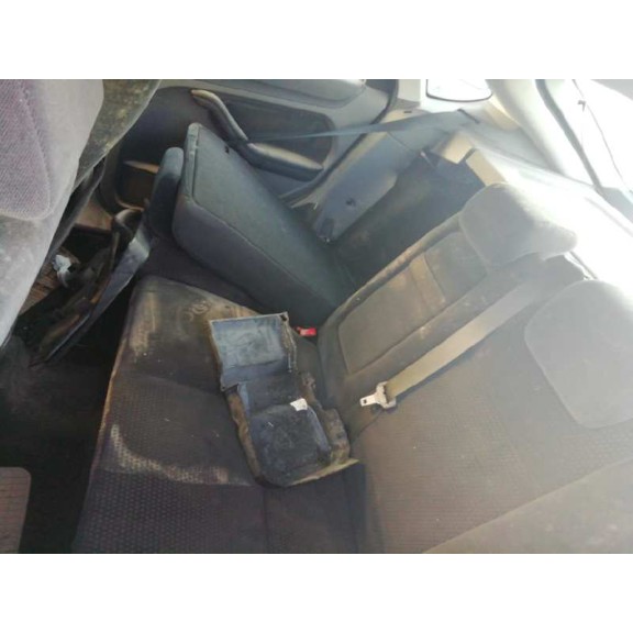 ford focus berlina (cap) del año 2006