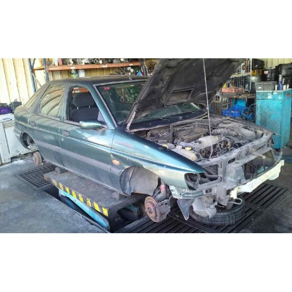 ford escort berlina/turnier del año 1999