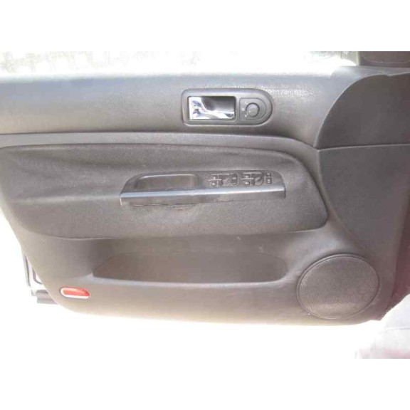 volkswagen golf iv berlina (1j1) del año 2000