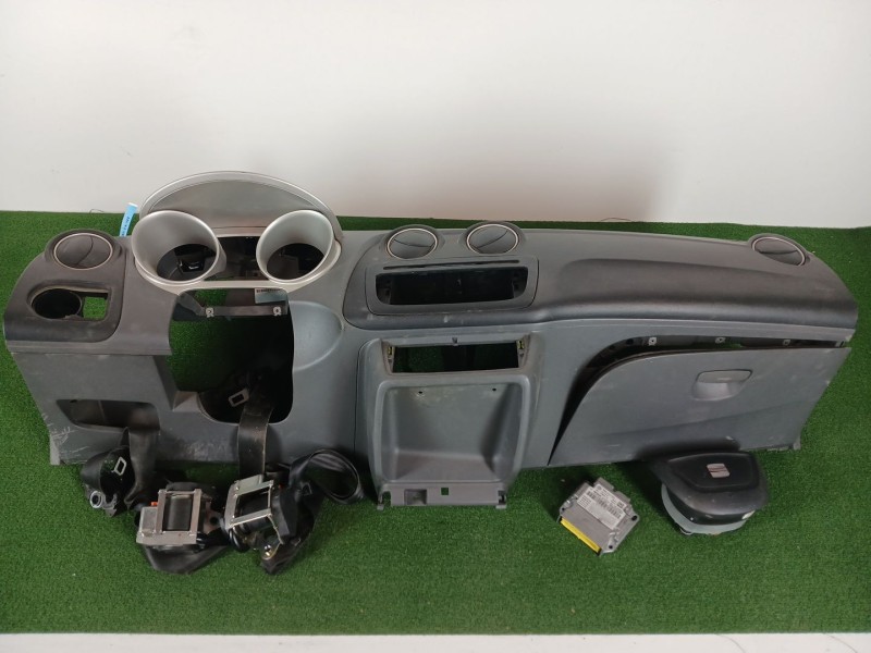 Recambio de kit airbag para seat ibiza iv sc (6j1, 6p5) 1.9 tdi referencia OEM IAM 670JD2  