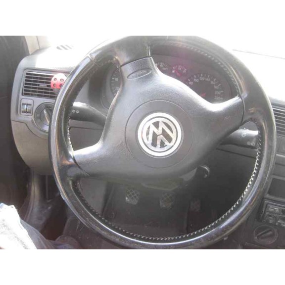 volkswagen golf iv berlina (1j1) del año 2000