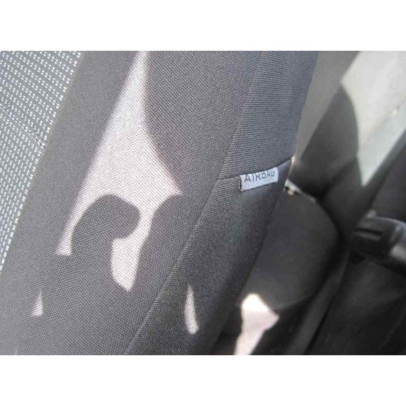 volkswagen golf iv berlina (1j1) del año 2000