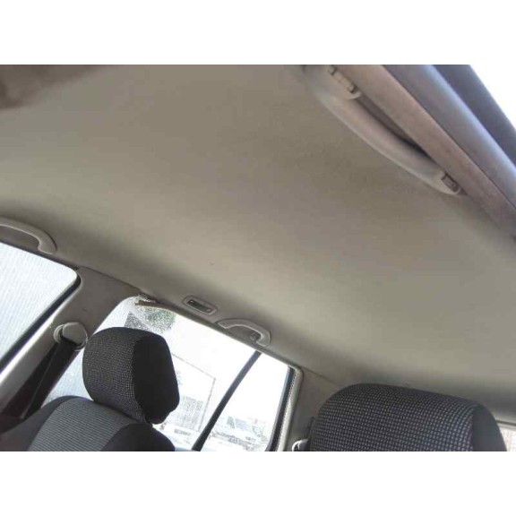 volkswagen golf iv berlina (1j1) del año 2000