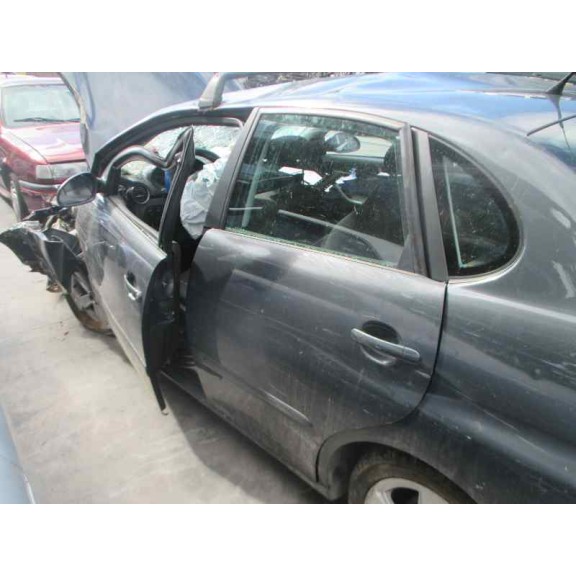 seat cordoba berlina (6l2) del año 2008