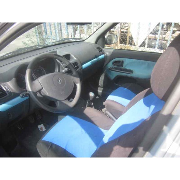 renault clio ii fase ii (b/cb0) del año 2002