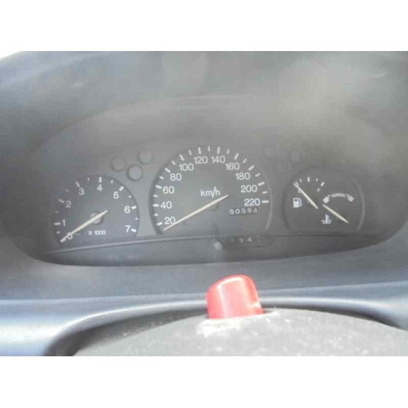 ford fiesta berlina del año 1996