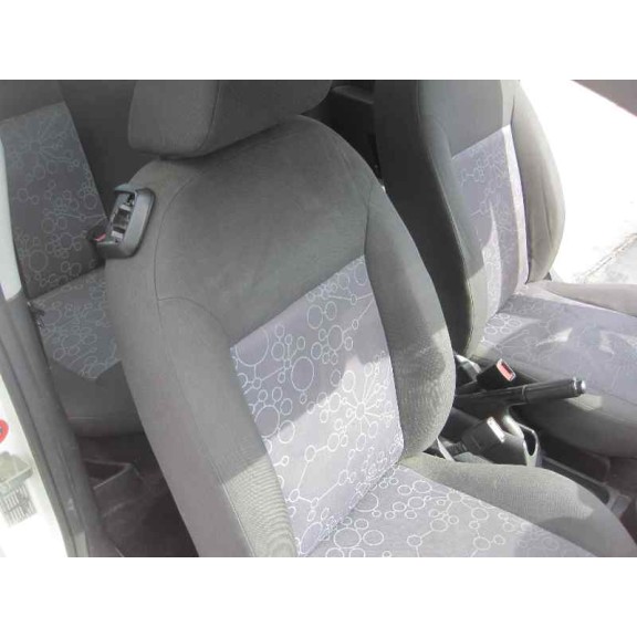 ford fiesta (cbk) del año 2006