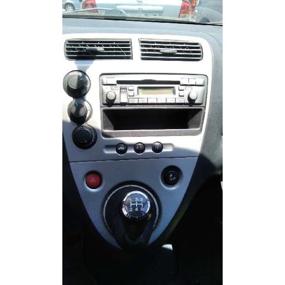 honda civic berlina 5 (eu7/8) del año 2001