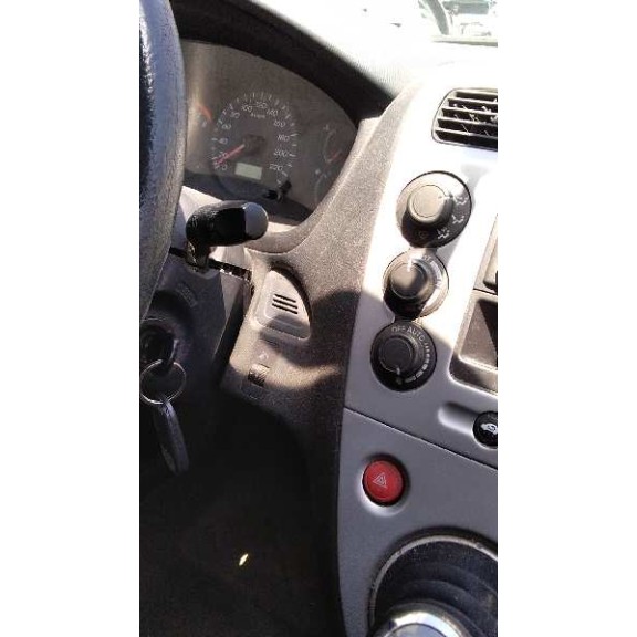 honda civic berlina 5 (eu7/8) del año 2001