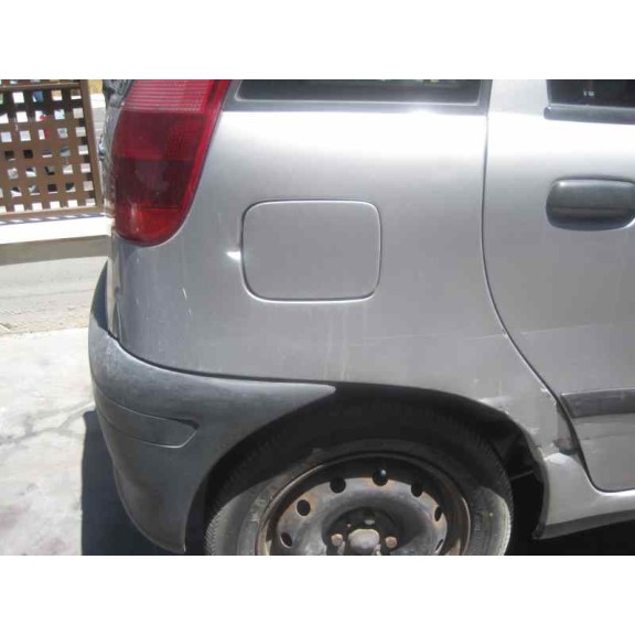 fiat punto berlina (176) del año 1998