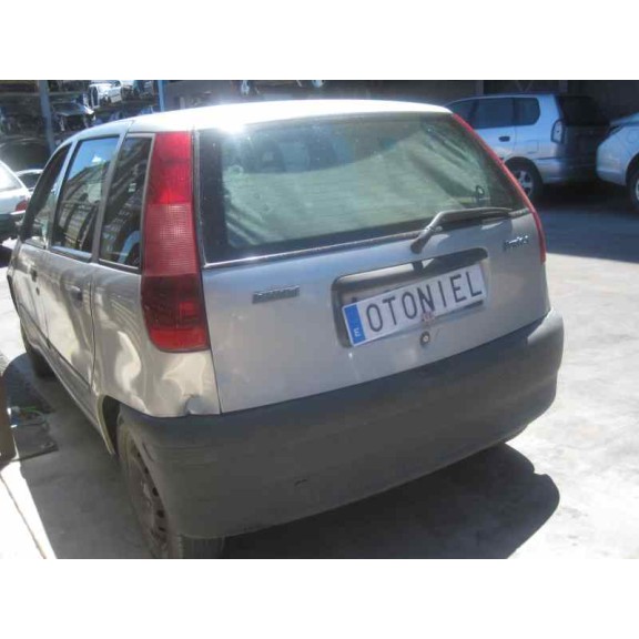 fiat punto berlina (176) del año 1998