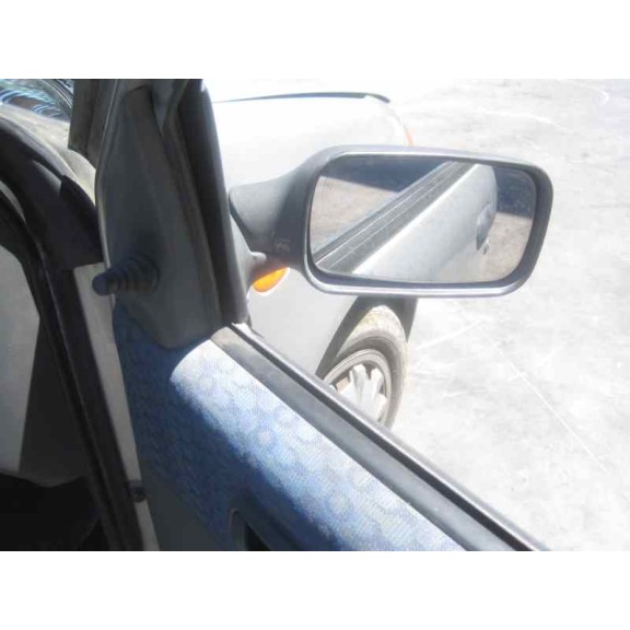 fiat punto berlina (176) del año 1998