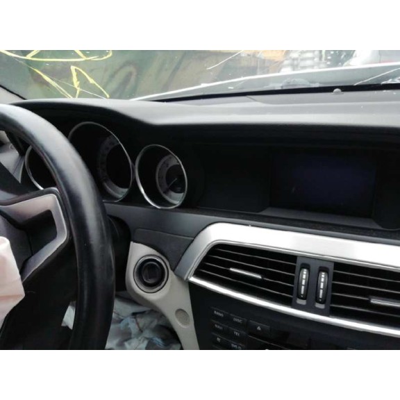 mercedes-benz clase clk (w207) coupe del año 2012