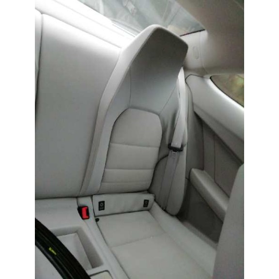 mercedes-benz clase clk (w207) coupe del año 2012