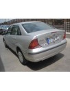 ford focus berlina (cak) del año 2001