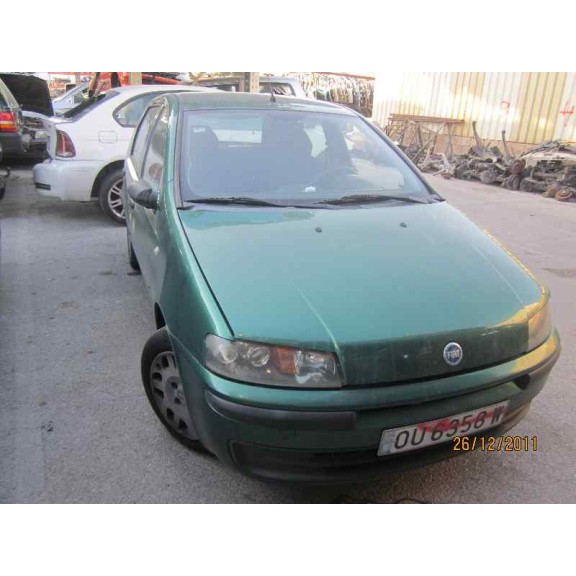 fiat punto berlina (188) del año 2000